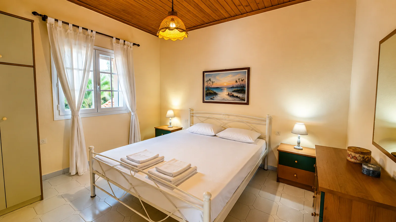 Double bedroom at La Terrazza, Villa Vanda